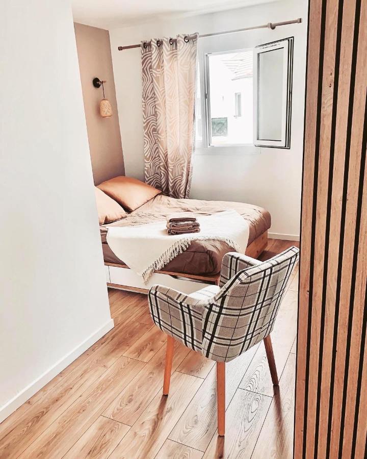 Studio Easy Check-In 8 Mins Disneyland 35 Mins Paris Free Starbucks Coffee Parking Wifi Биси Сен Жорж Екстериор снимка